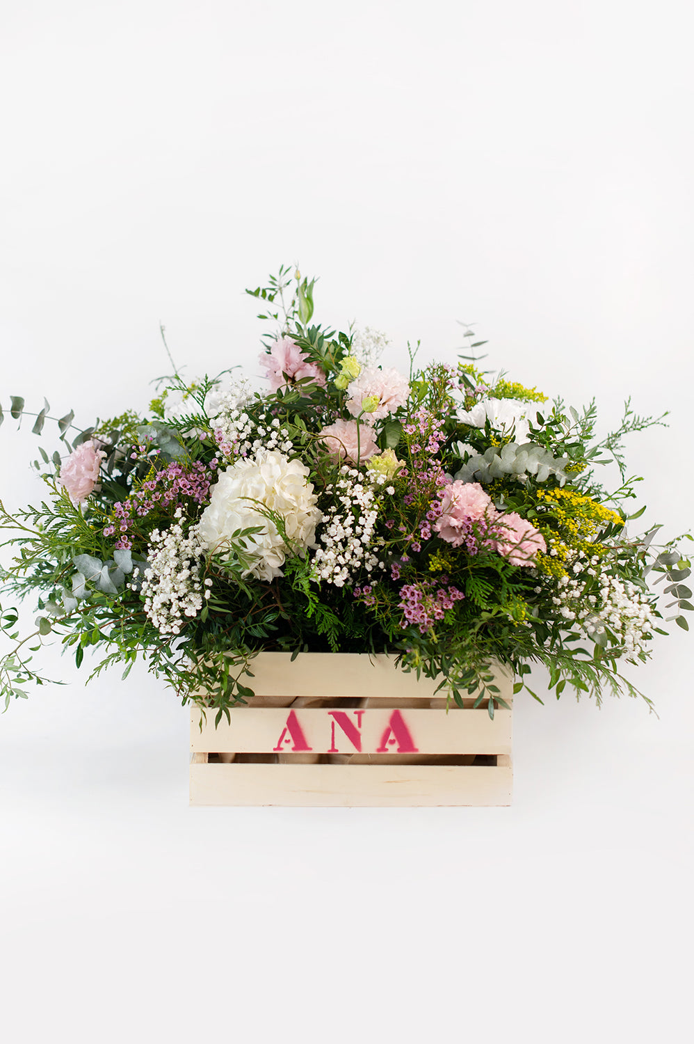 Personalized box with fresh flowers Welcome baby 